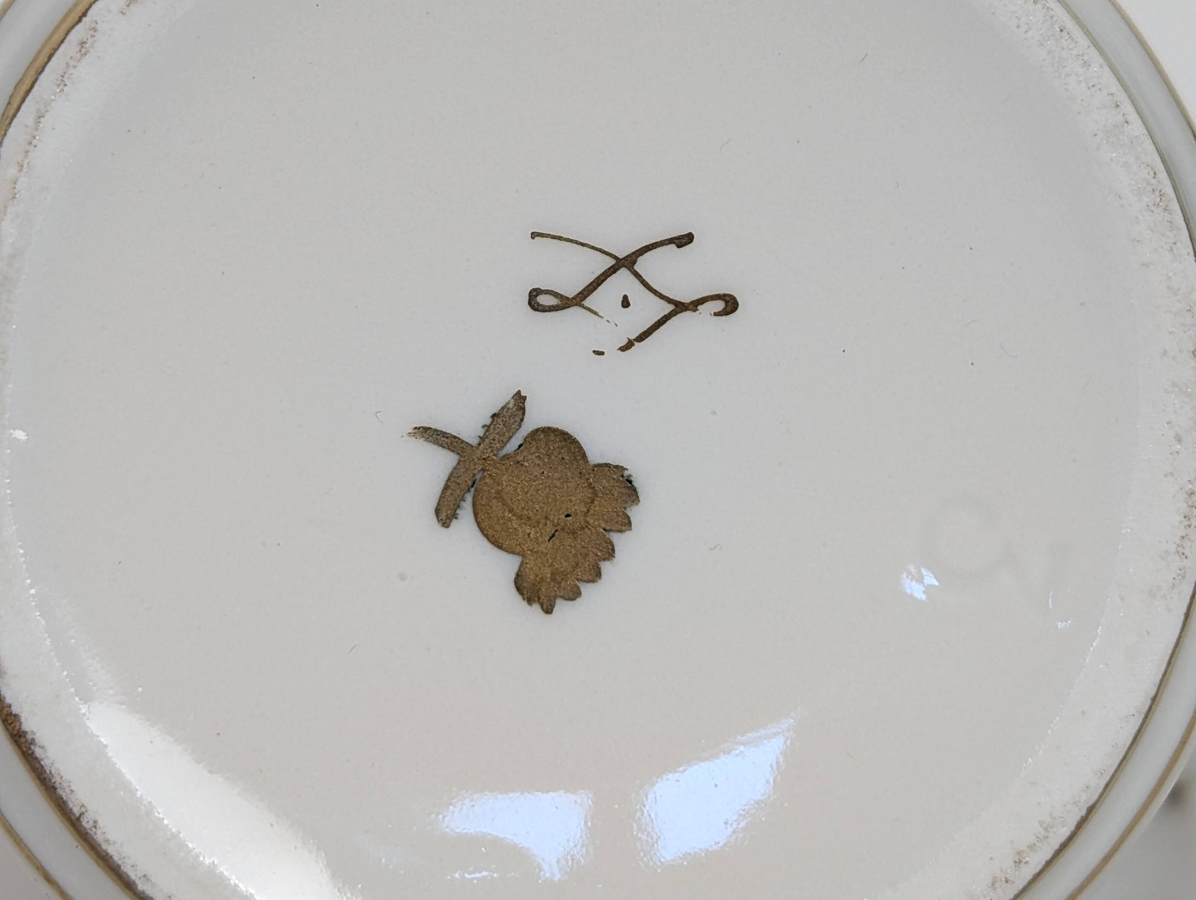 Porcelain coffee pot