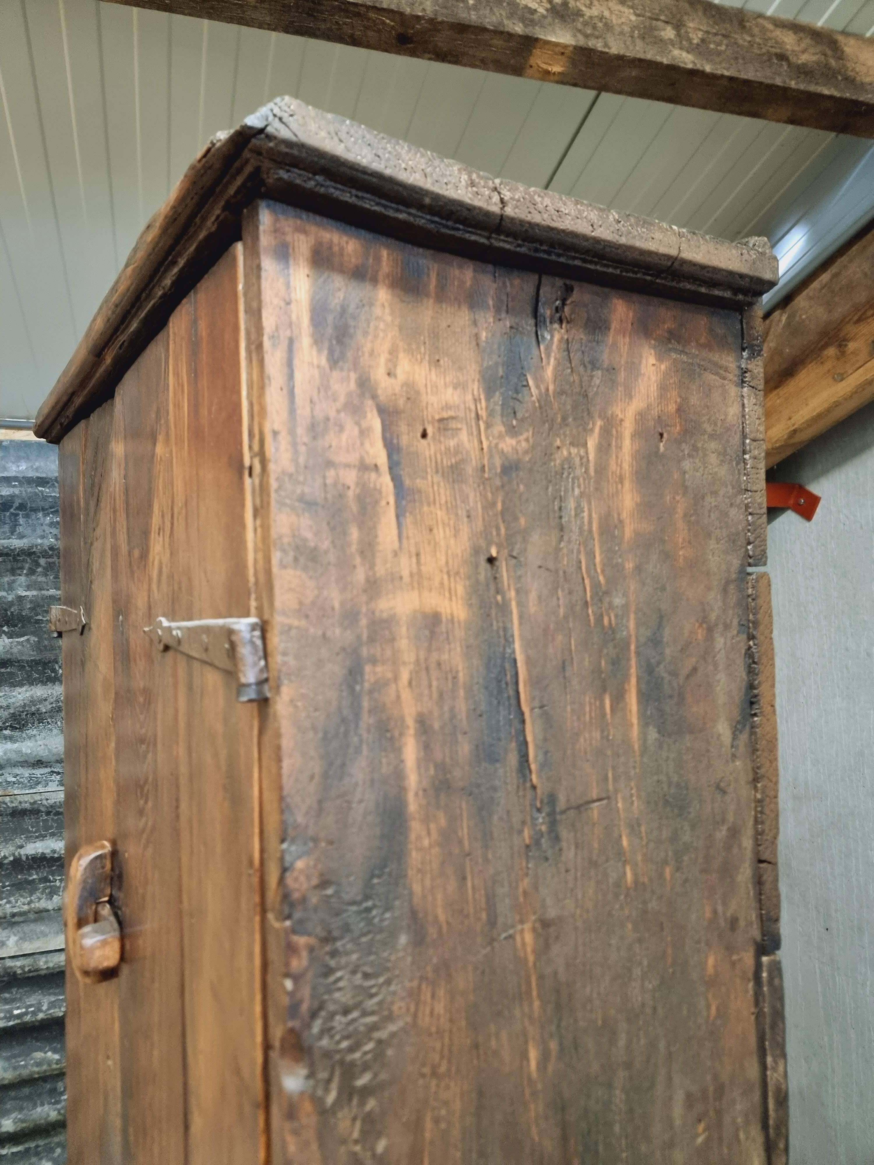 Antique Spanish cabinet chestnut 18th century 88 x 190 cm