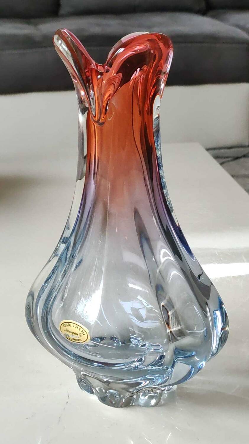 Vintage vase/Lemberg crystal/Nierengarten F. Floral design, polylobed neck. Orange tones. Dim 22 x 14 cm