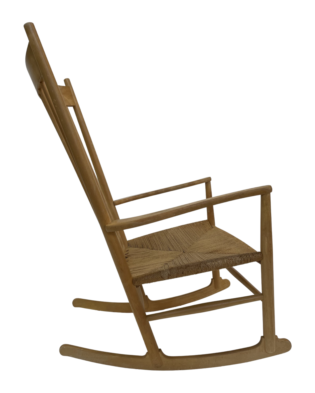 J16 rocking chair by Hans J. Wegner