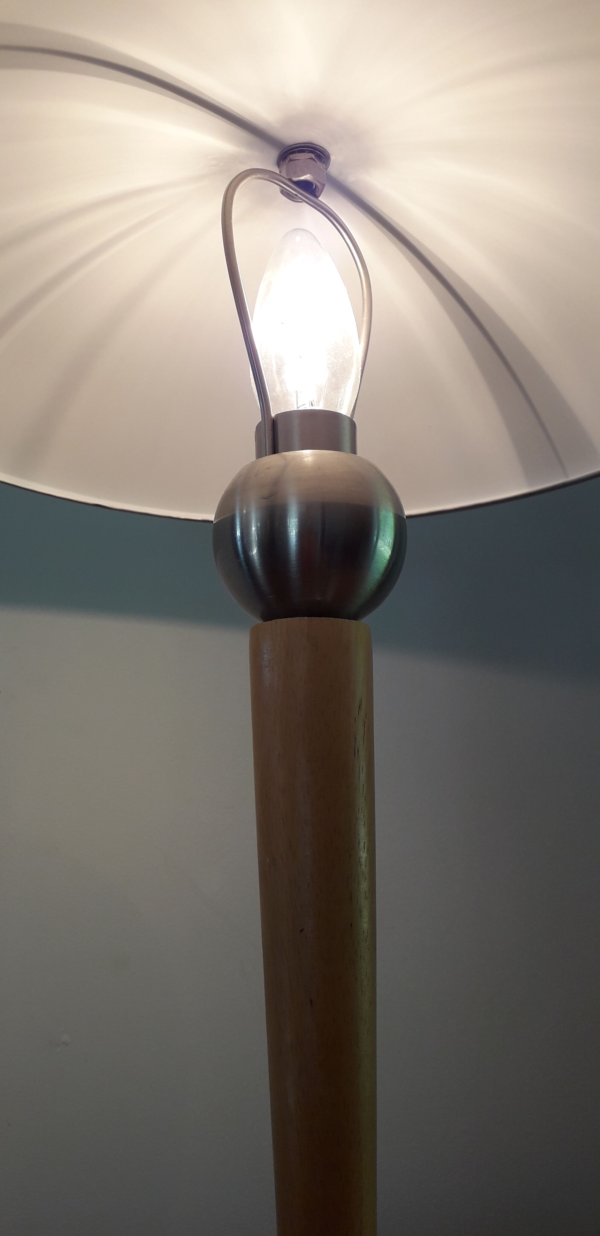 Mushroom lamp