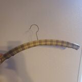 Set of 4 vintage hangers 70's wood covered with plastic fabric 2 tartan pattern scottish tiles beige camel brown vintage