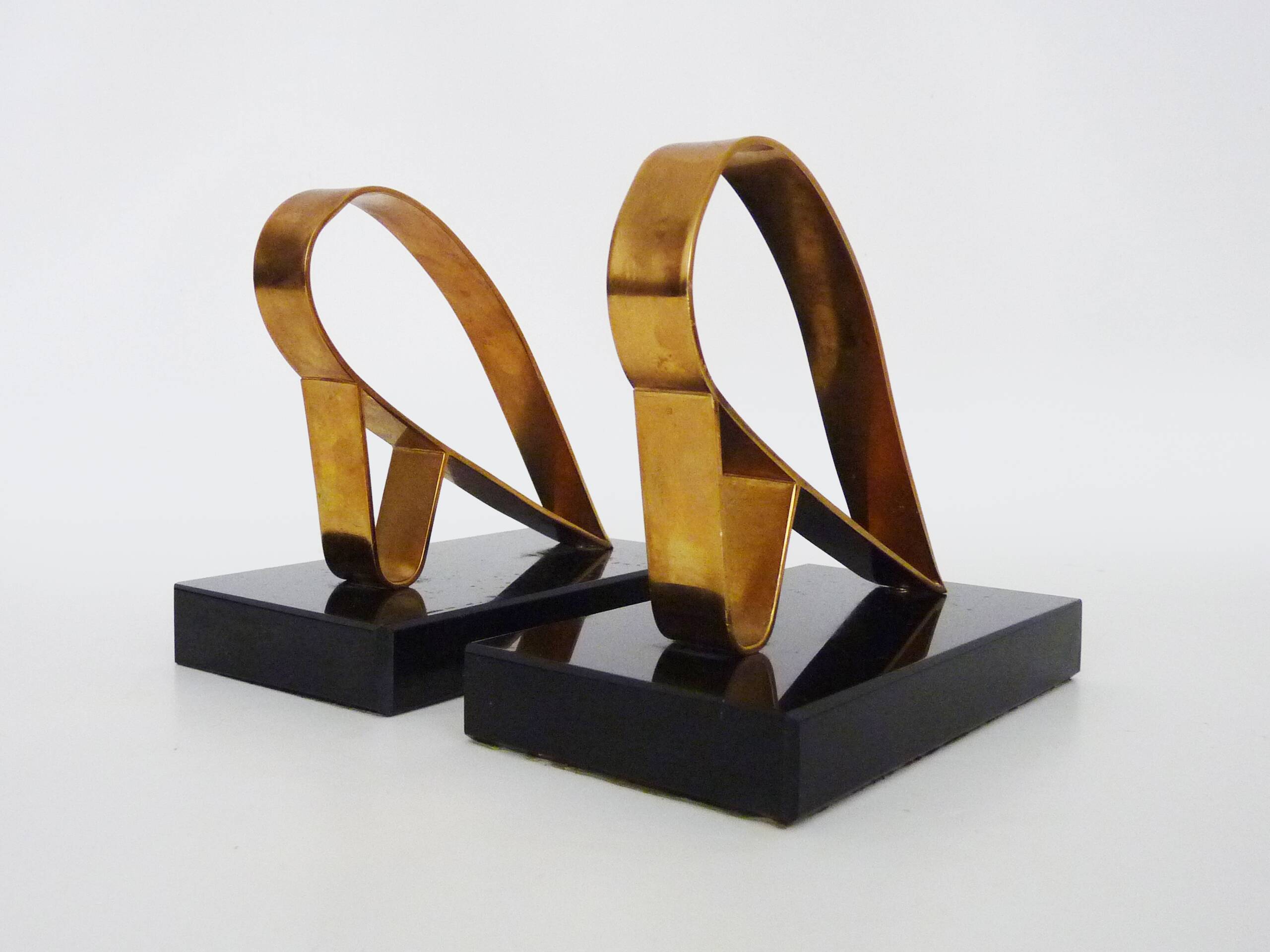Pair of Modernist Art Deco Gold Starry Bookends on Marble Base