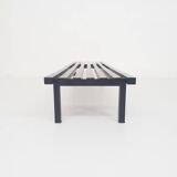 Banc à lattes en bois noir de Wim Wilson et Gijs Bakker pour Castelijn, Pays-Bas, années 1970