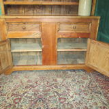 English elm vaisselier