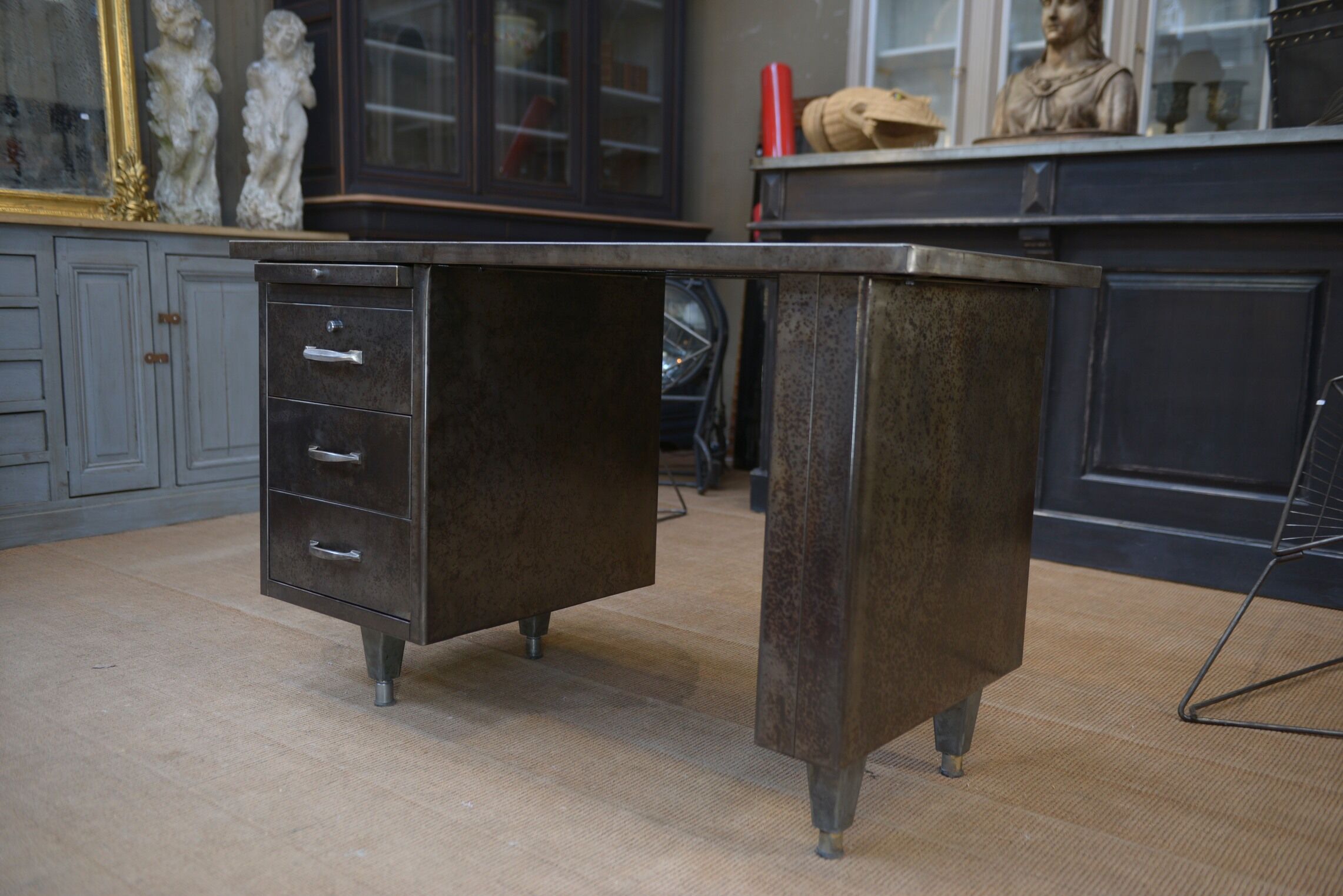 Bureau en métal industriel 1950