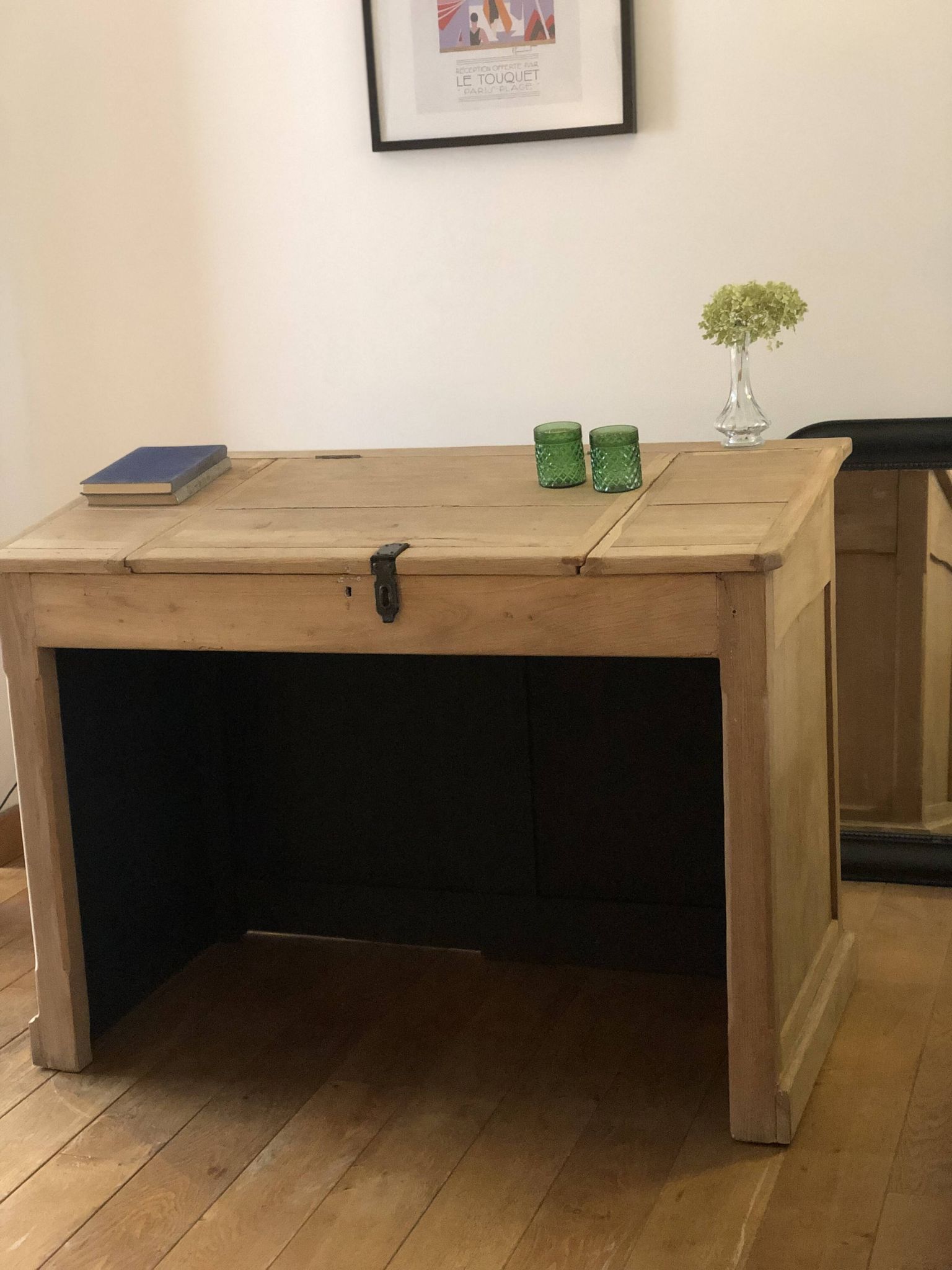 Desk / counter early 20th century