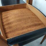 Series of 4 Scandinavian chairs