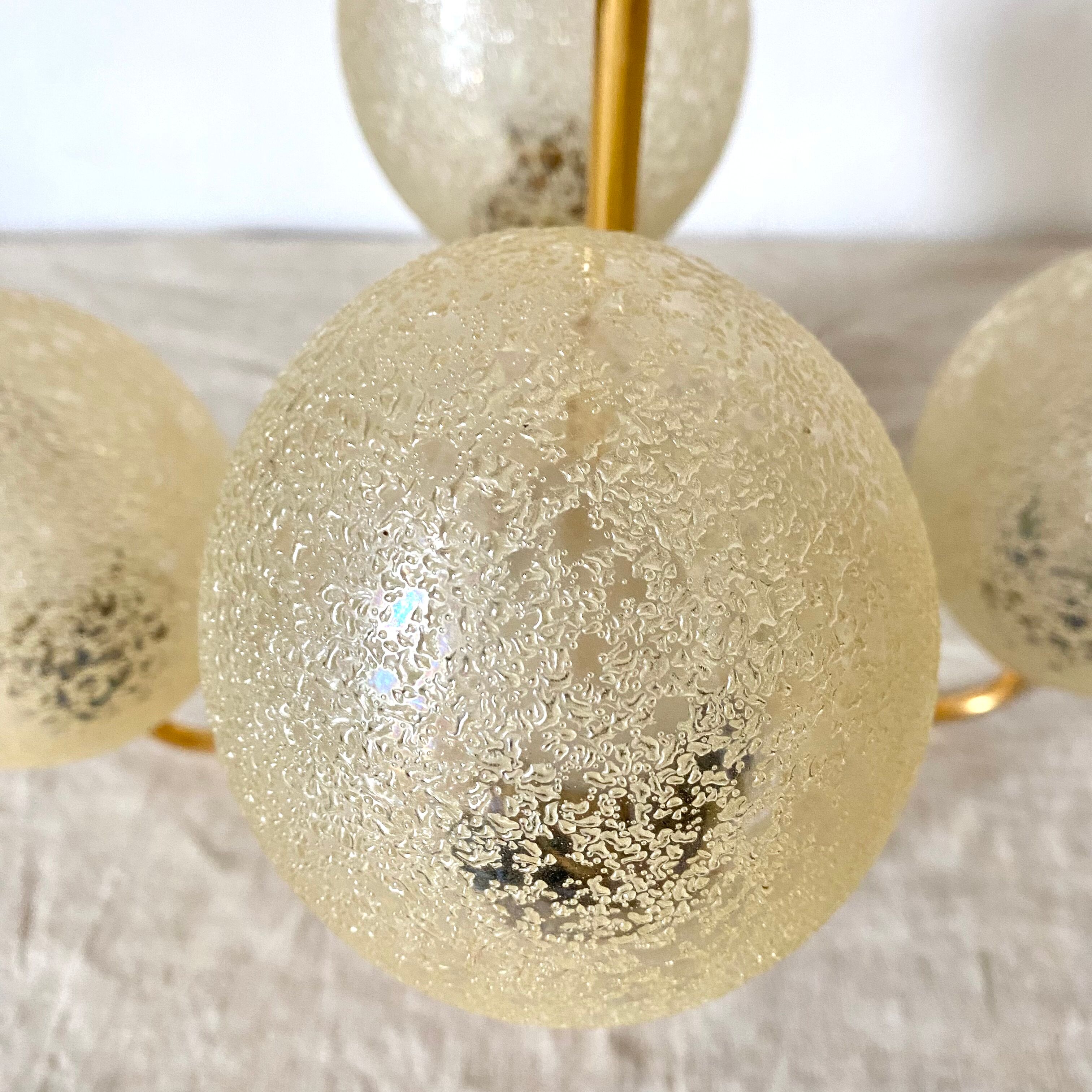 Vintage chandelier design amber globes