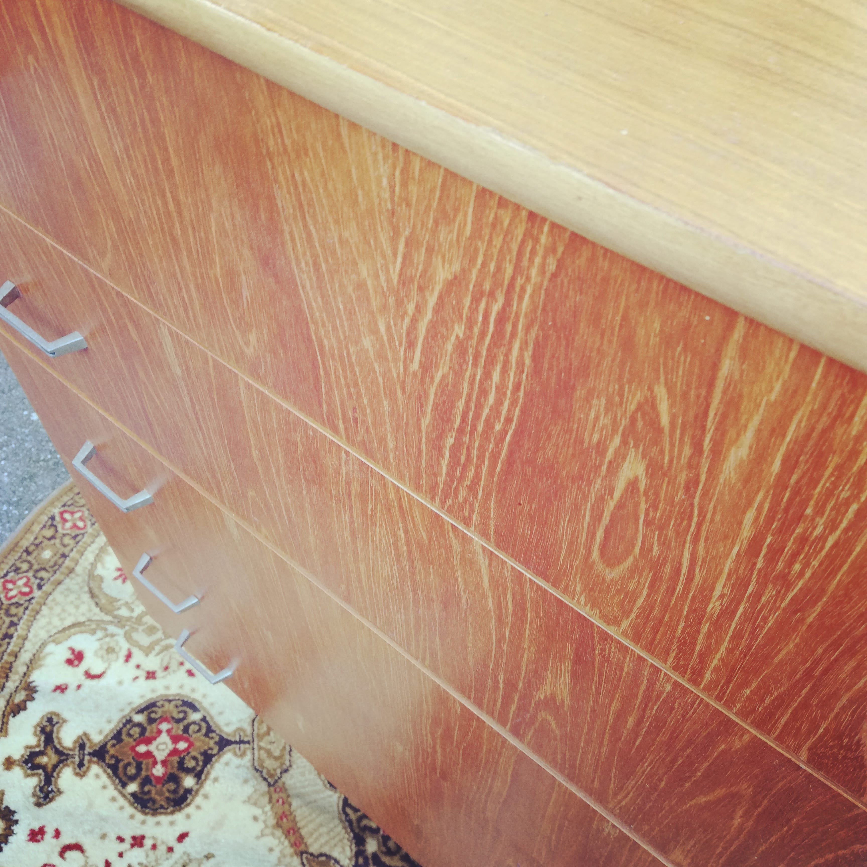 Vintage 1950s dresser