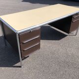 Industrial Board with his side table