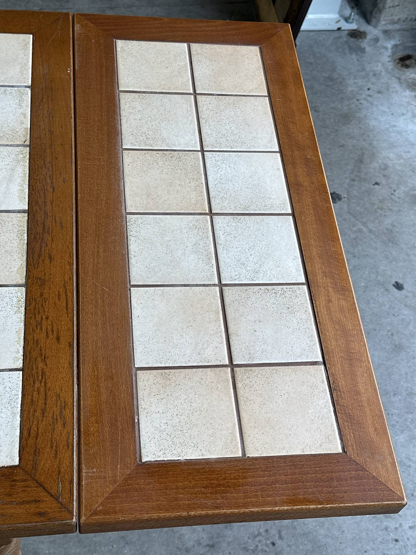 Vintage extendable dining table in wood and ceramic – 1970s