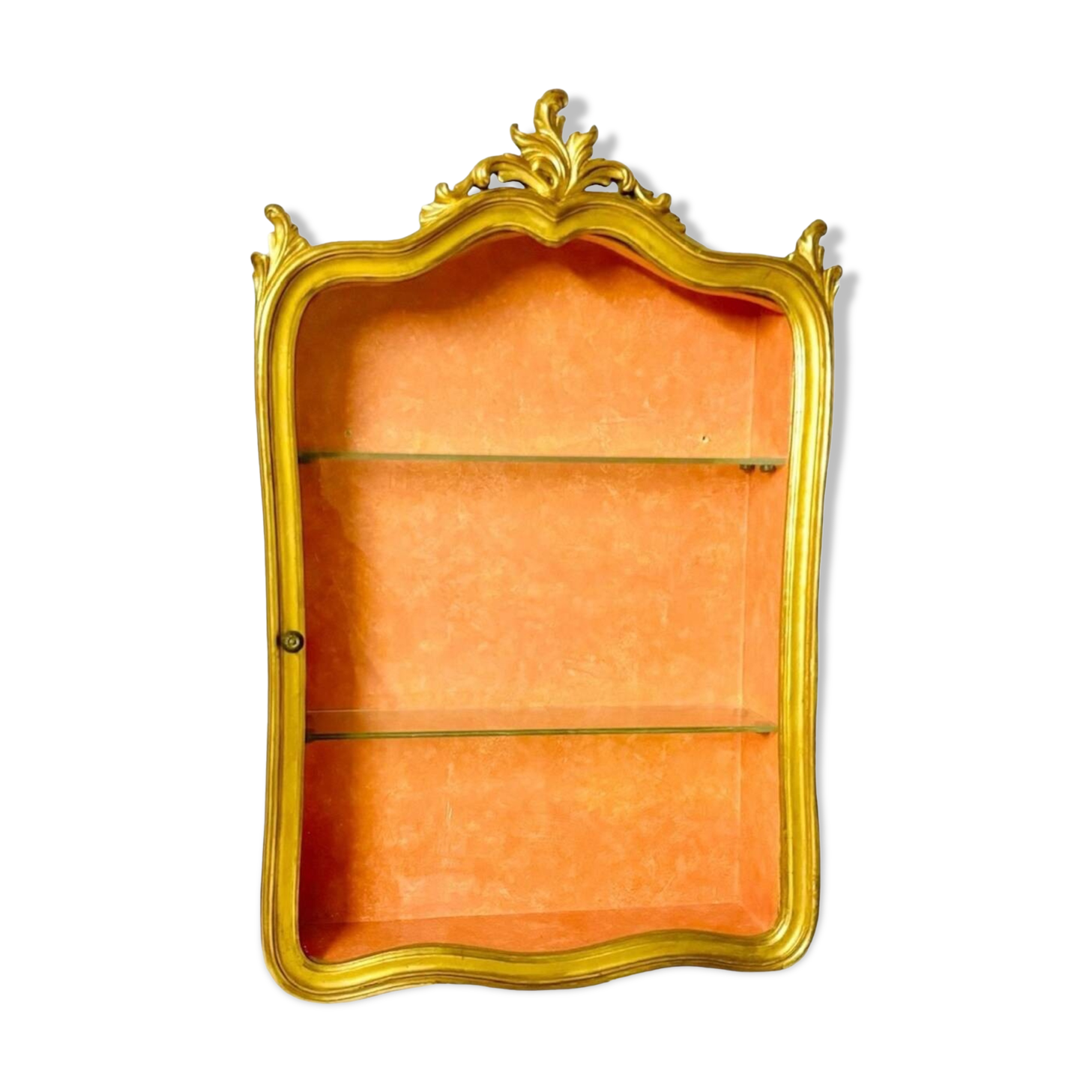 Vitrine murale de style Louis XV Rocaille Bois doré