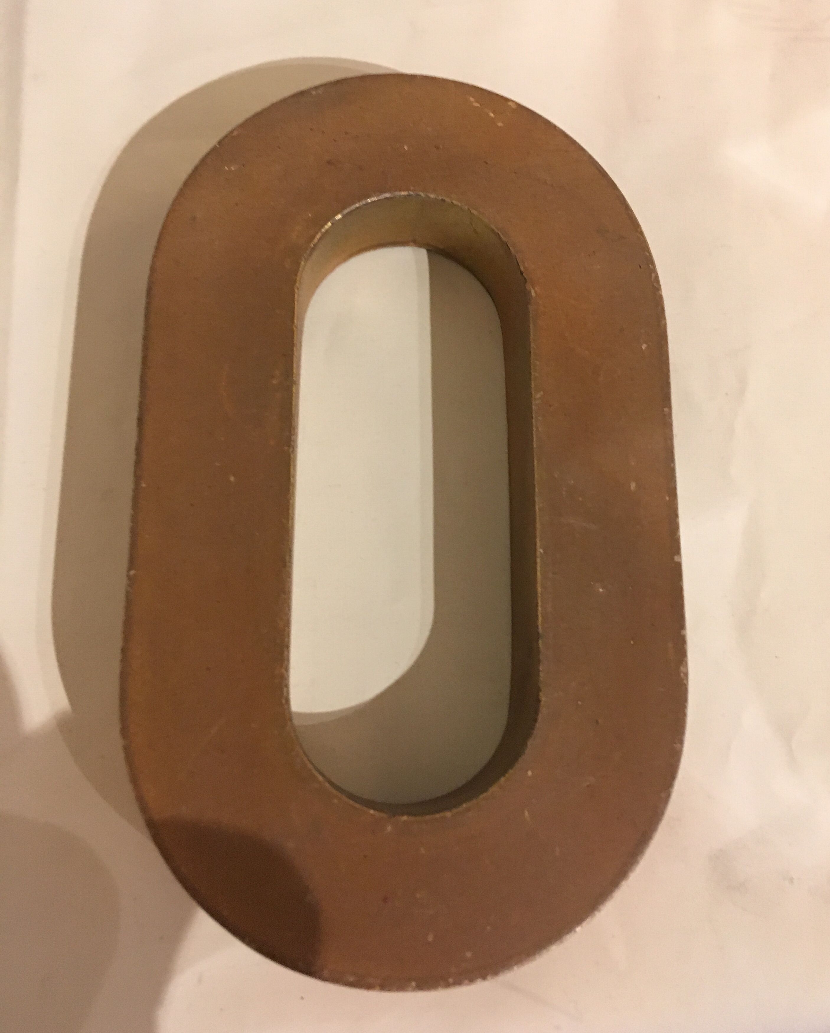 Old letter to sign iron o - 15 cm