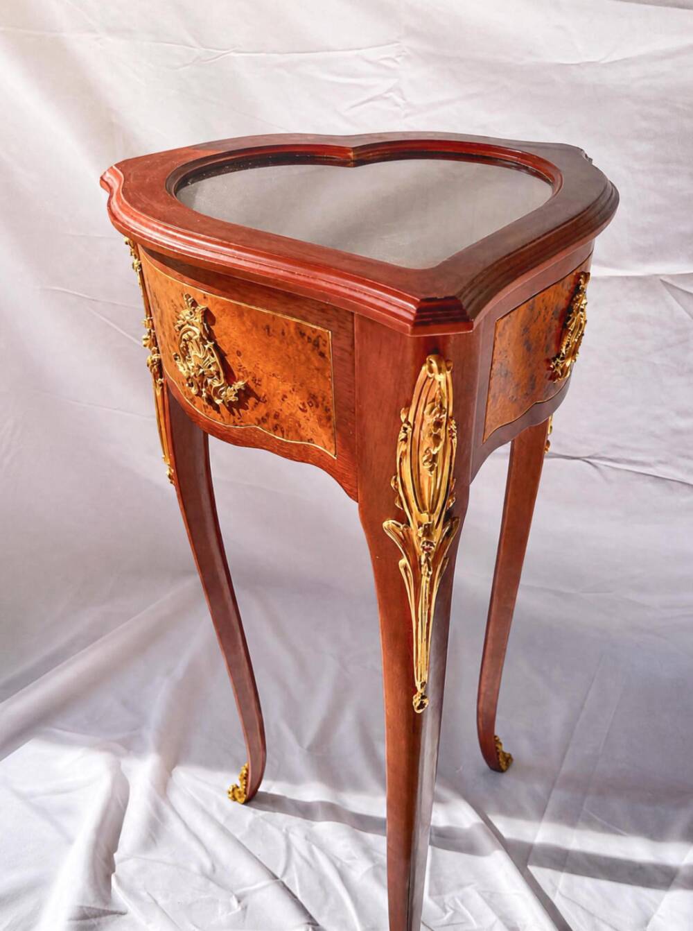 Faberge Heirloom Furniture Collection Heart-Shaped Display, Vintage Jewelry