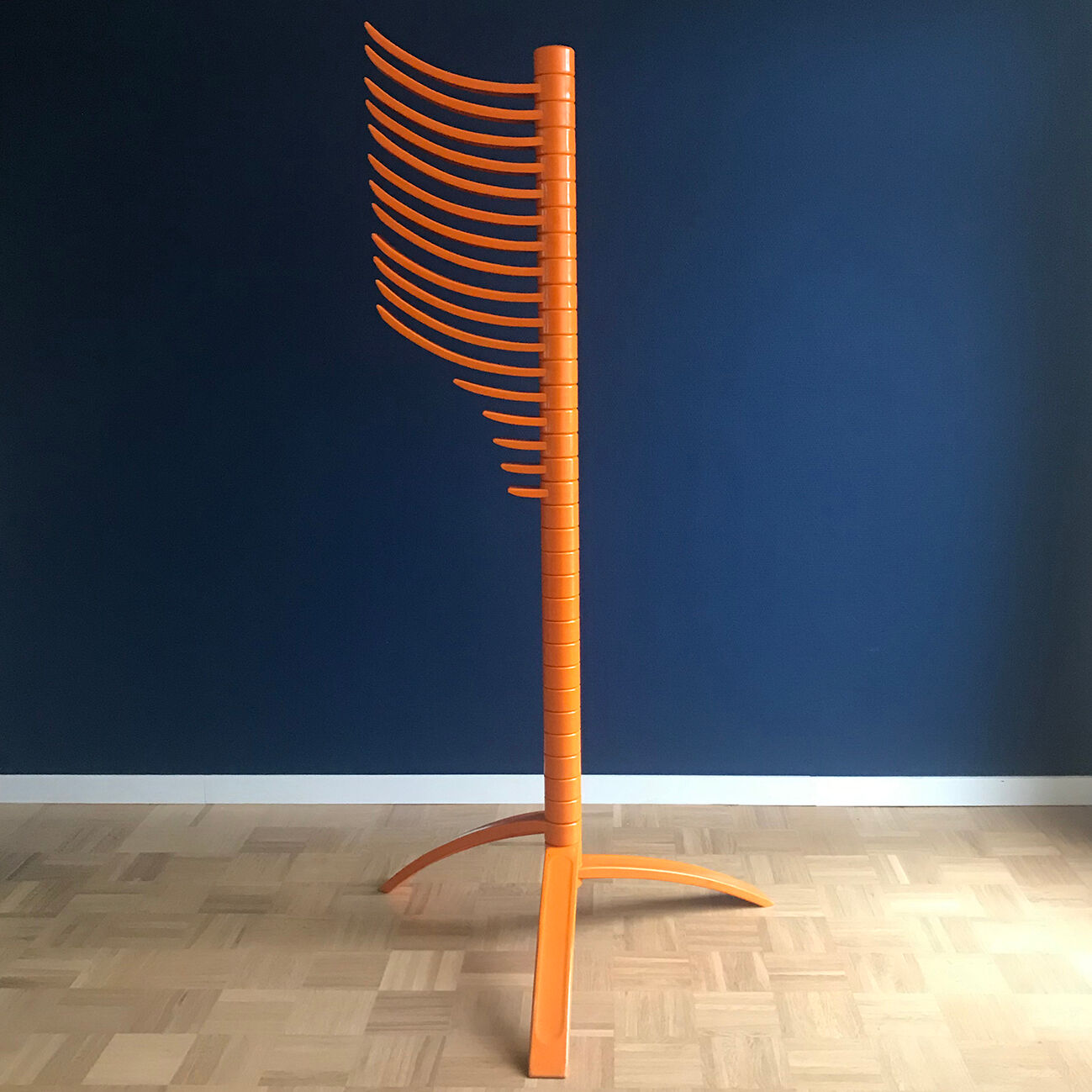 Gavina coat stand, bruce tippett renna - 1968