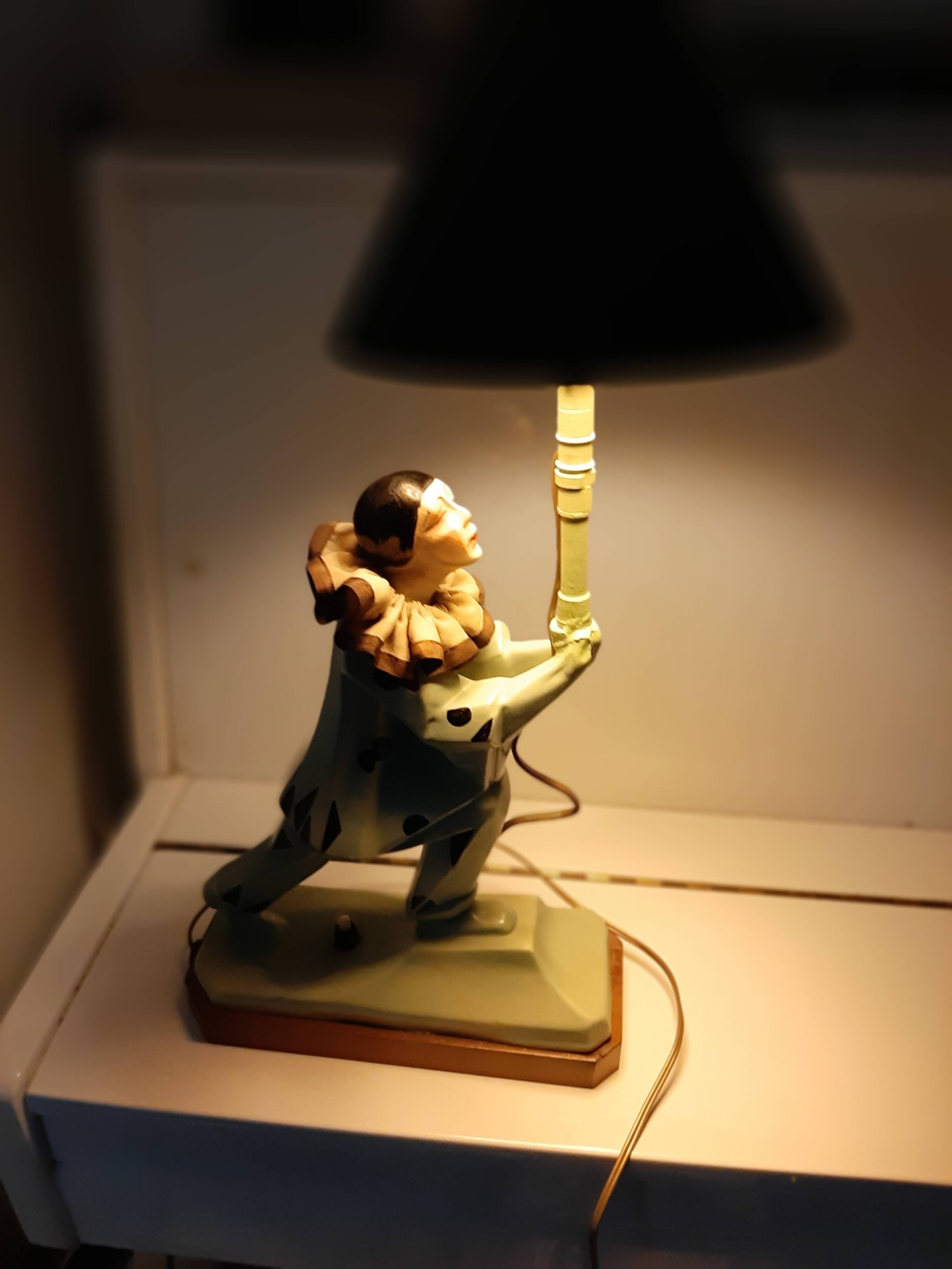 Harlequin-Pierrot art deco cubist lamp