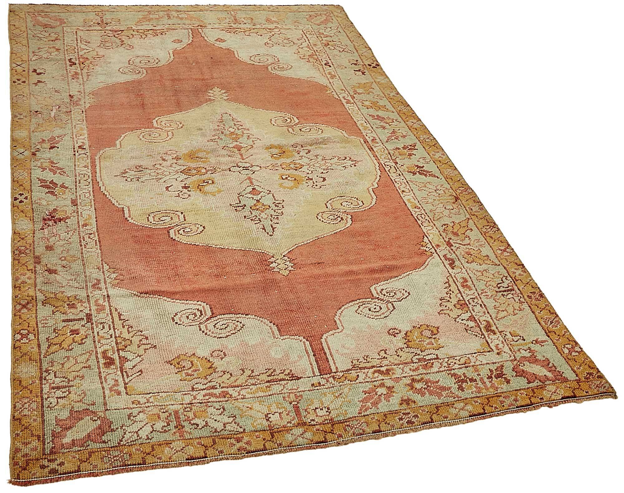 Turkish Vintage Anatolian Rug 125 cm x 210 cm