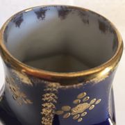 Vase dorure or bleu de four