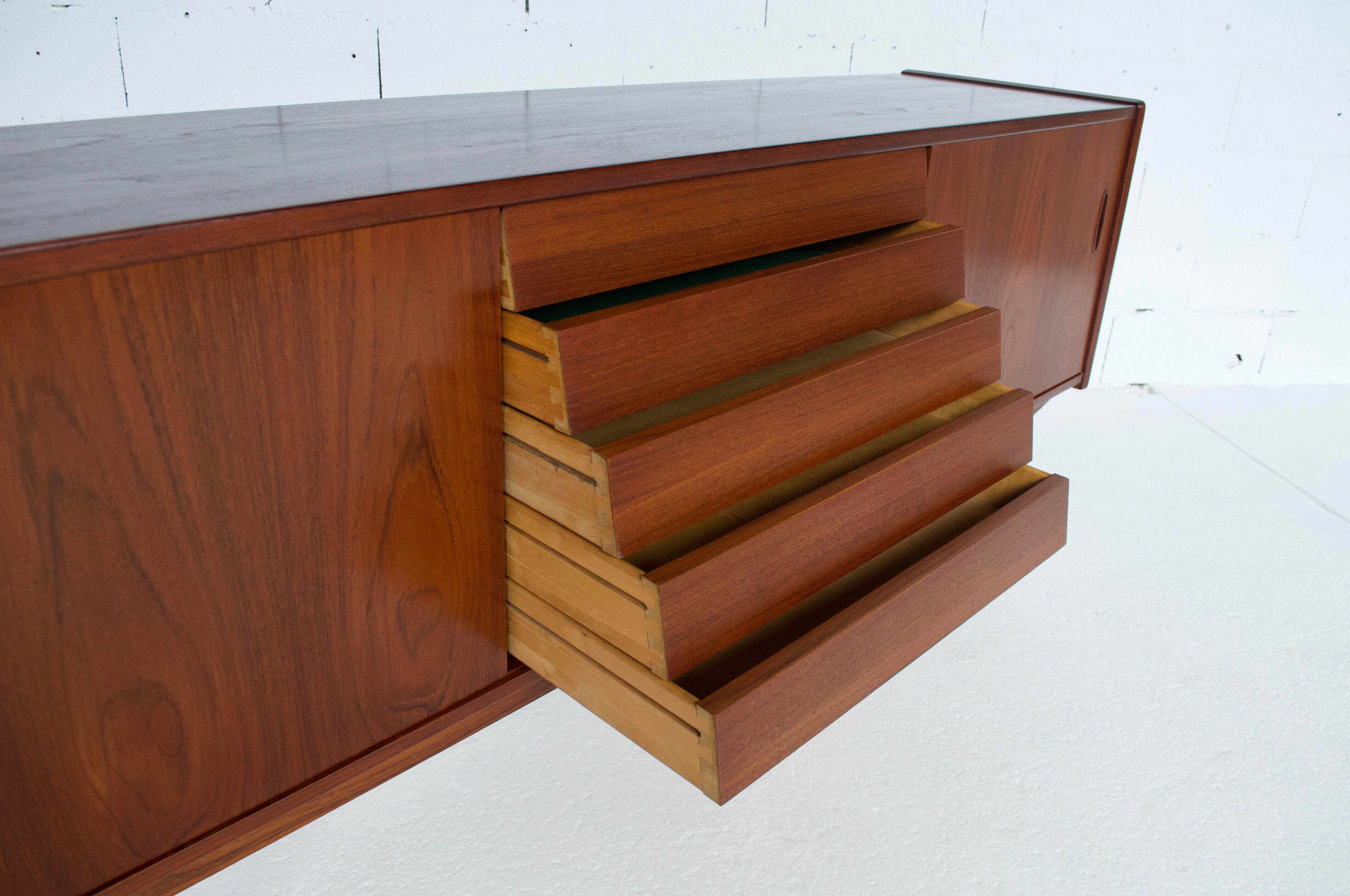 Sideboard Trio by Nils Jonsson 50 Troeds editor
