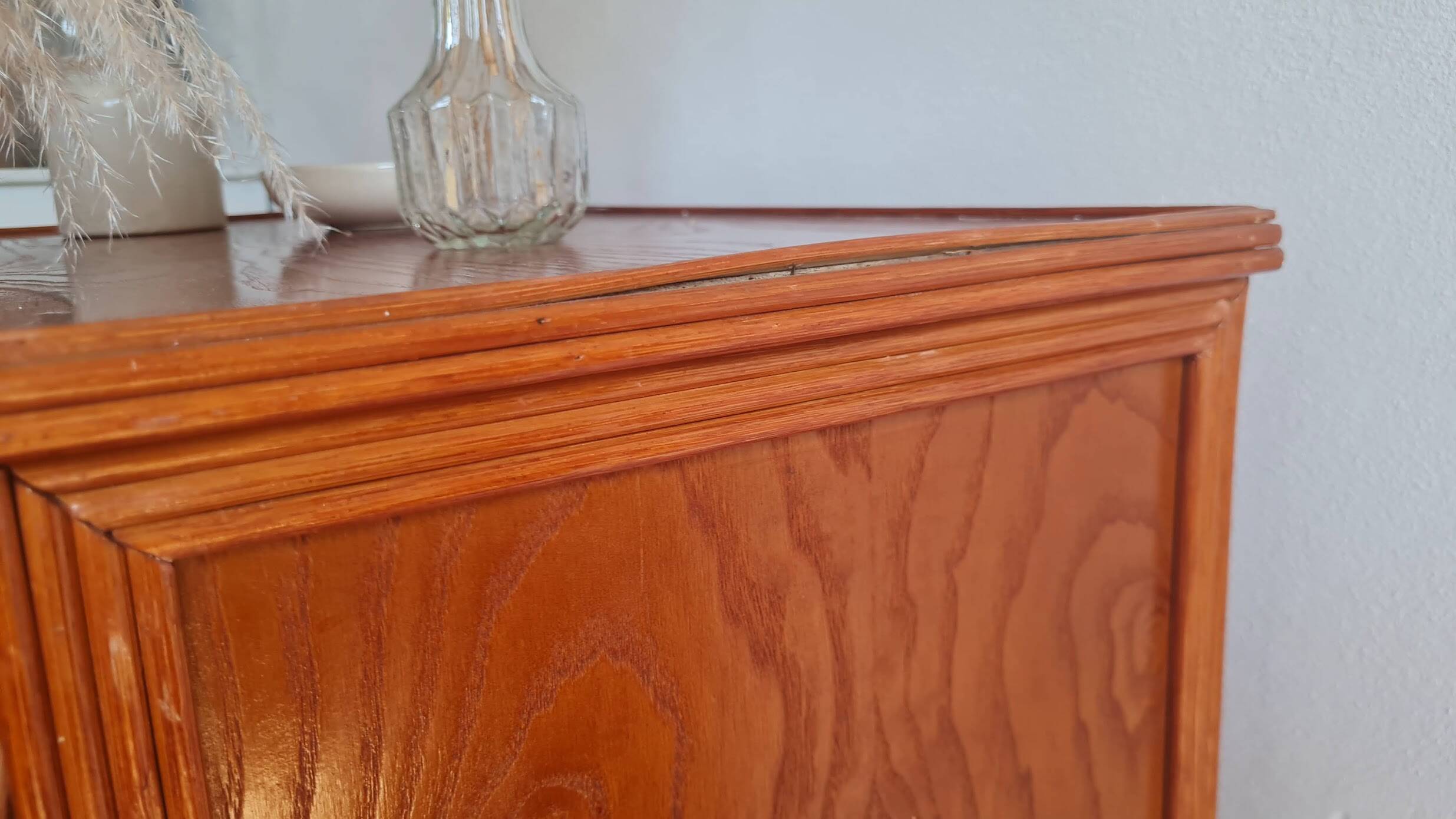 Vintage rattan chest of drawers
