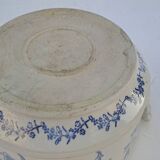 St Uze tureen