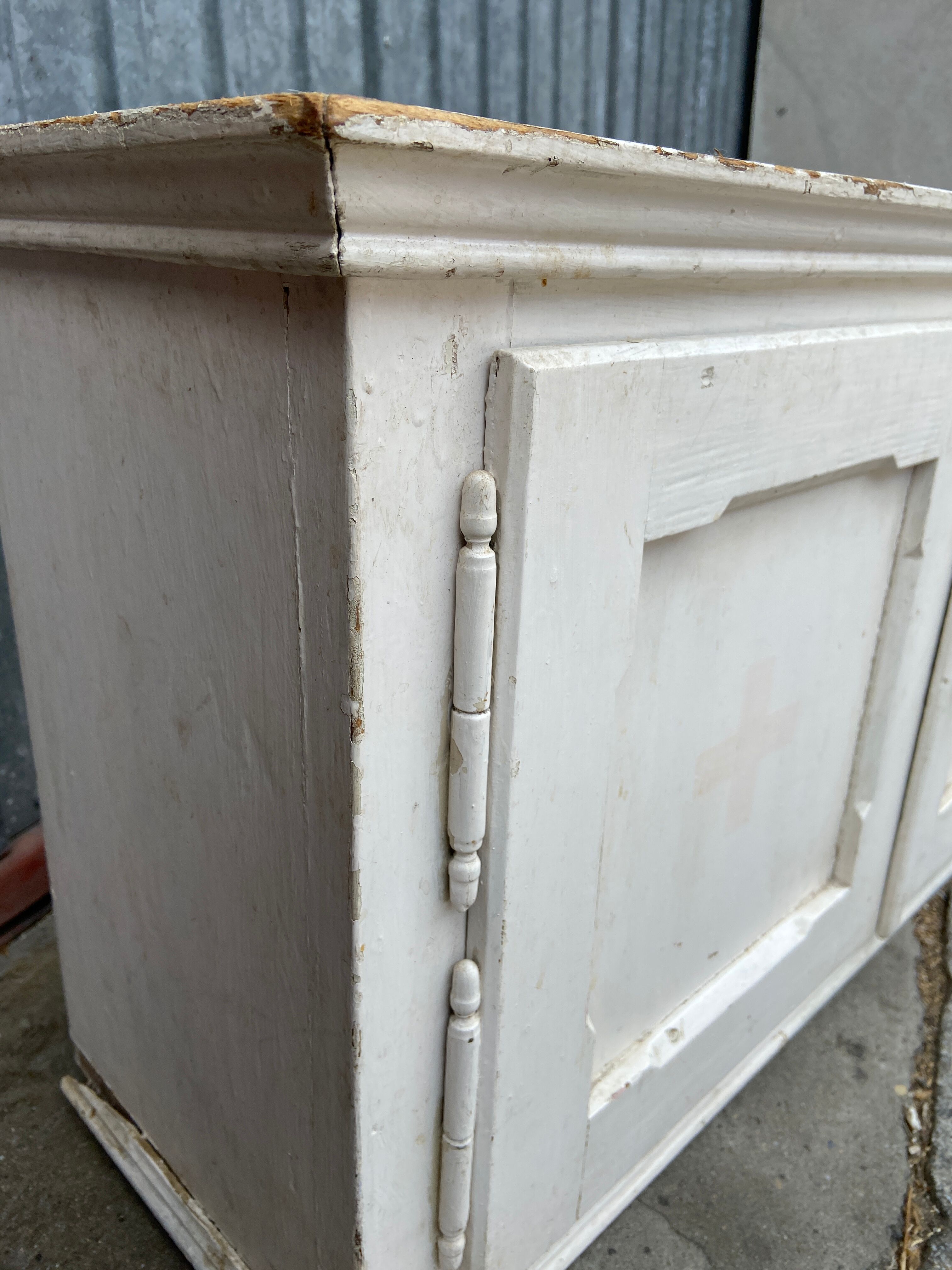 Vintage wall medical cabinet