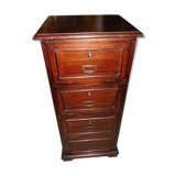 Classor has 4 massive mahogany cutters