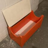 Vintage Space Age Italian Design Chest and Bench by Fratelli Reguitti