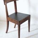 Ancienne chaise en bois