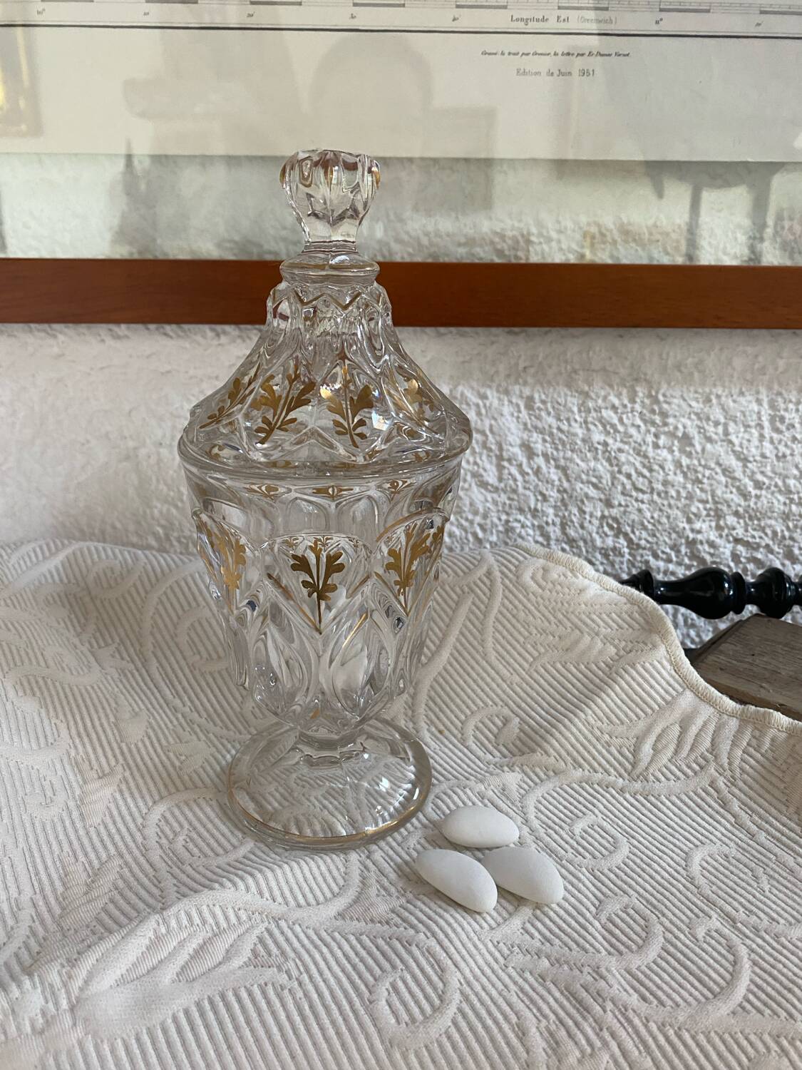 Drageoir ou bonbonnière en cristal ancien