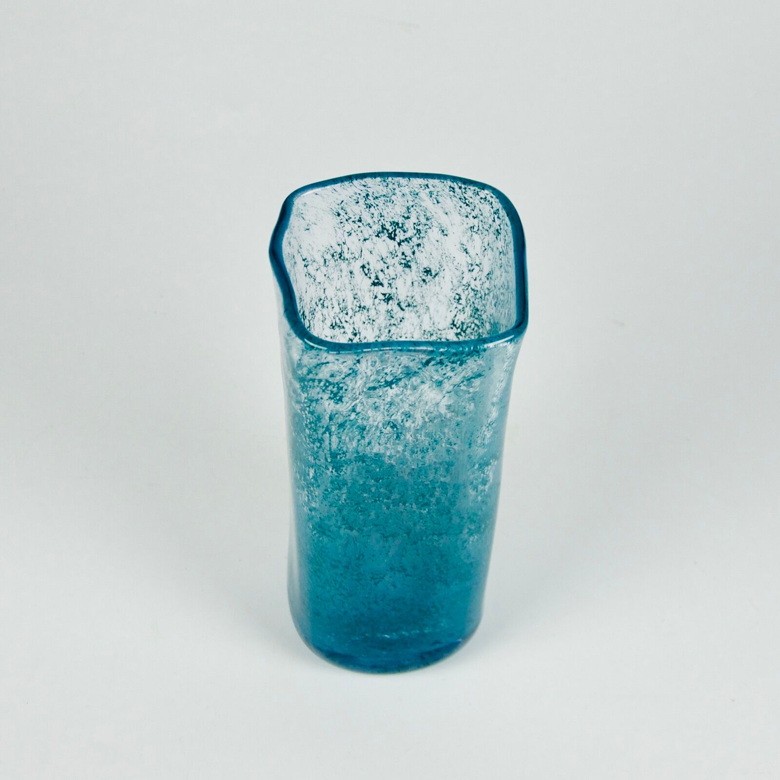 Spotted blown glass vase