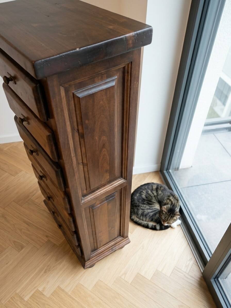 Semainier vintage marron en bois
