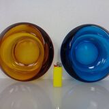 Amber and Blue Sklo Union Glass Ashtrays by Rudolf Jurnikl, Czechoslovakia, 1960s, Set of 2