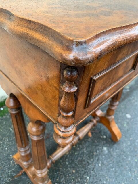 Worker Napoleon III in walnut