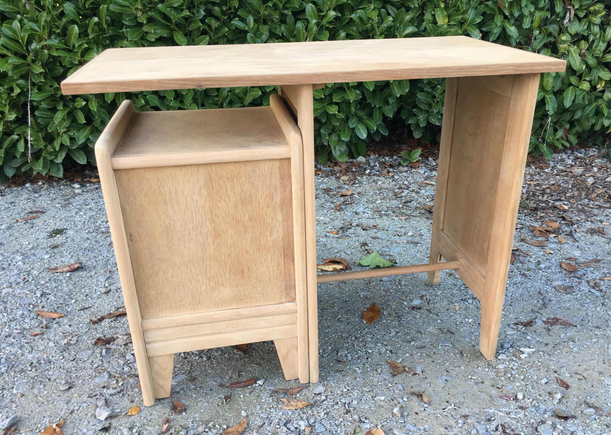 Bureau vintage 2 tiroirs 1950