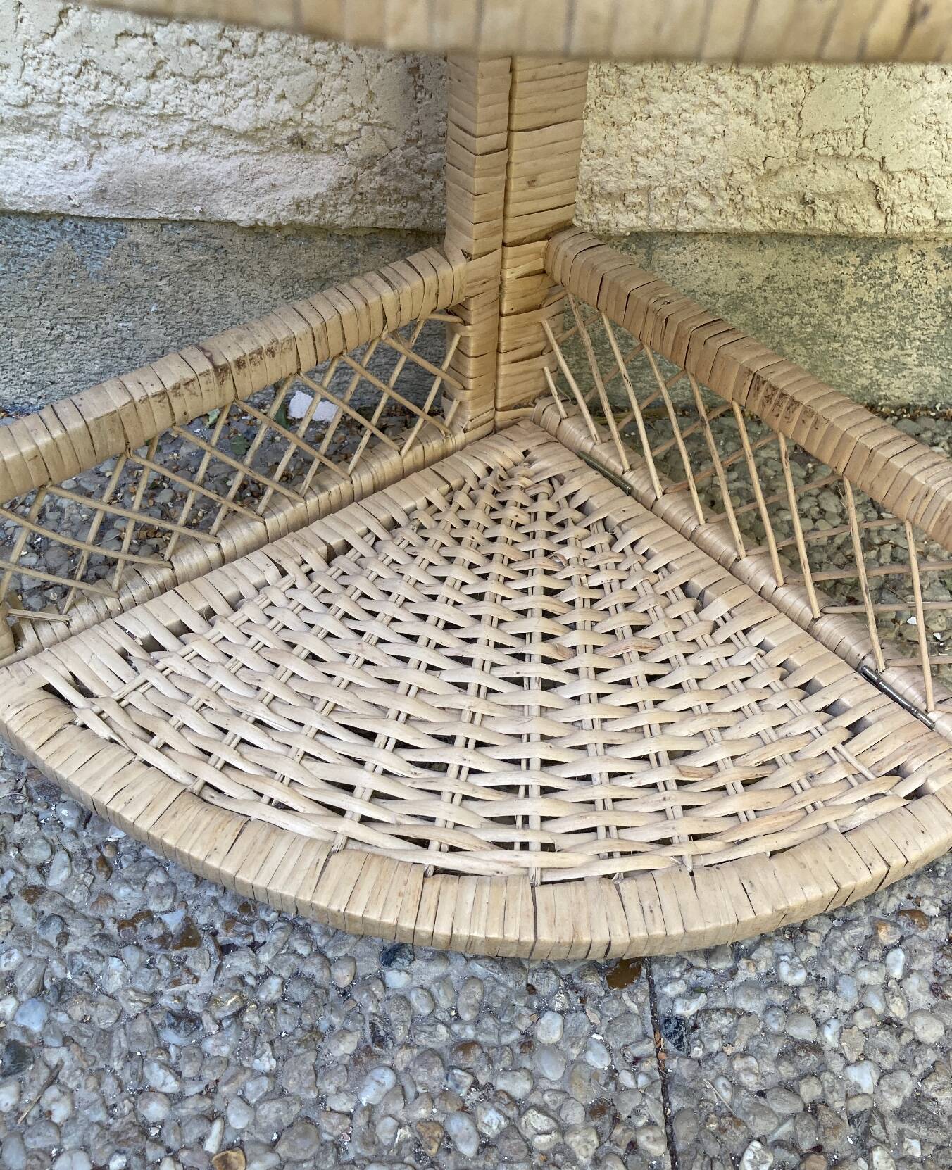 Vintage rattan corner shelf
