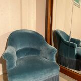 Toad armchair