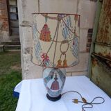 Lampe de table en porcelaine de Paris
