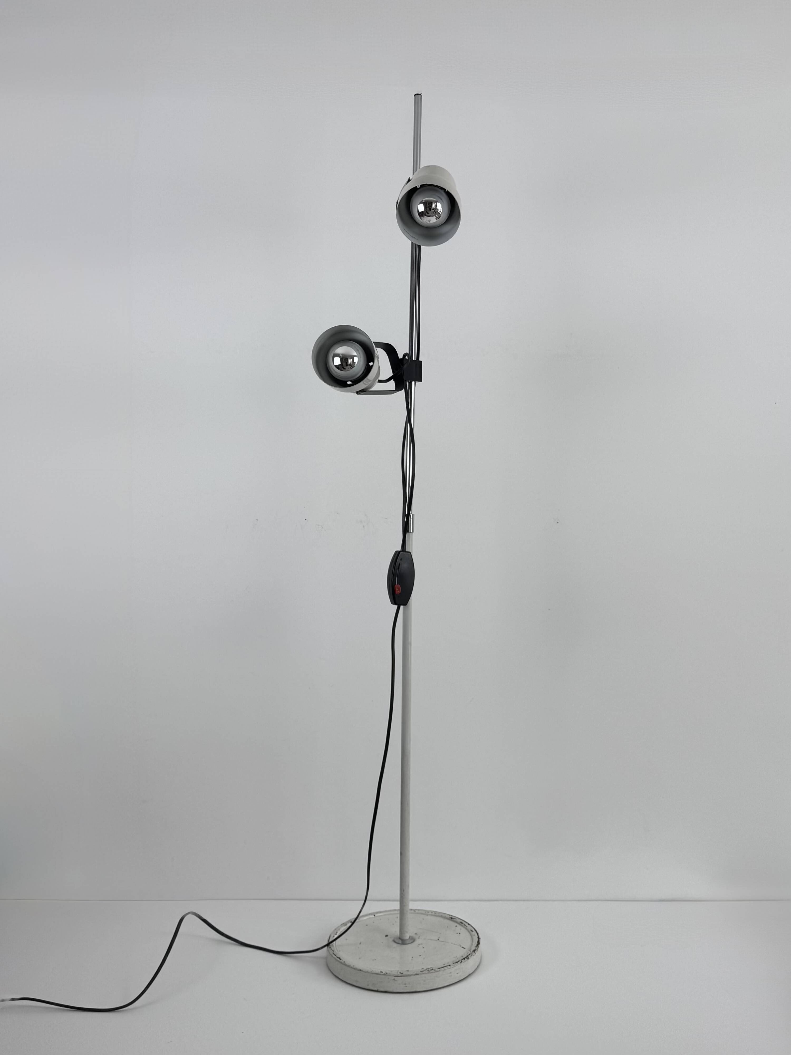 Vintage adjustable floor lamp, matte white lacquered metal and chrome, France 1970.