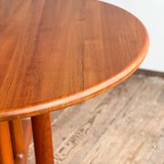 Table ronde extensible en teck de Dyrlund, Danemark