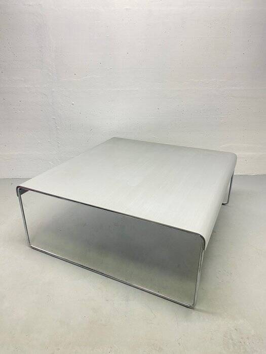 Zap metal table by Piero Lissoni for Cassina