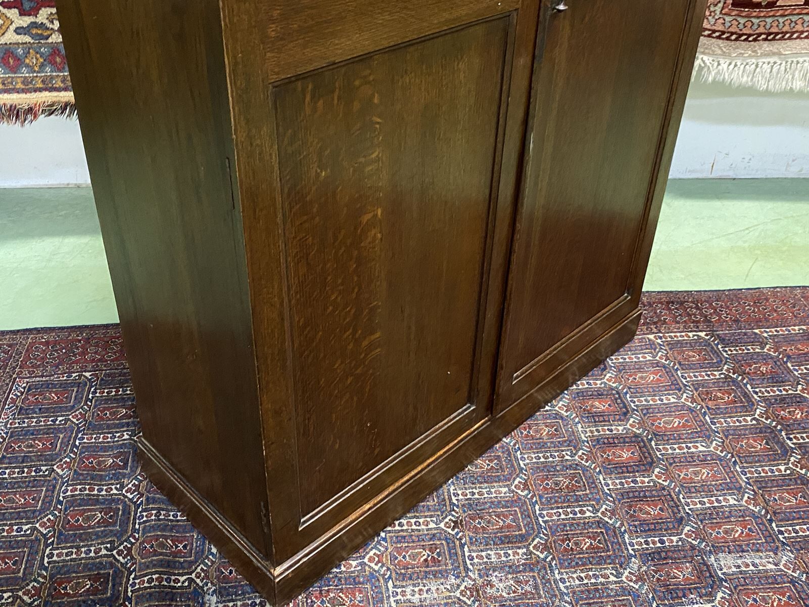 1930s English oak cabinet