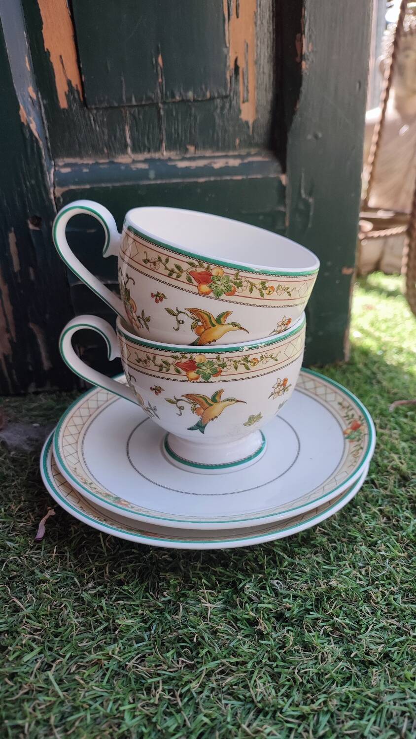 4 Villeroy and Boch Golden Birds tea cups