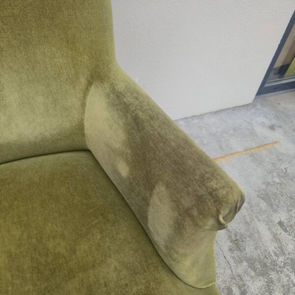 Fauteuil crapaud en velours d'époque napoléon III 19éme