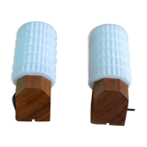 Paire d'appliques scandinaves teck opaline 60s