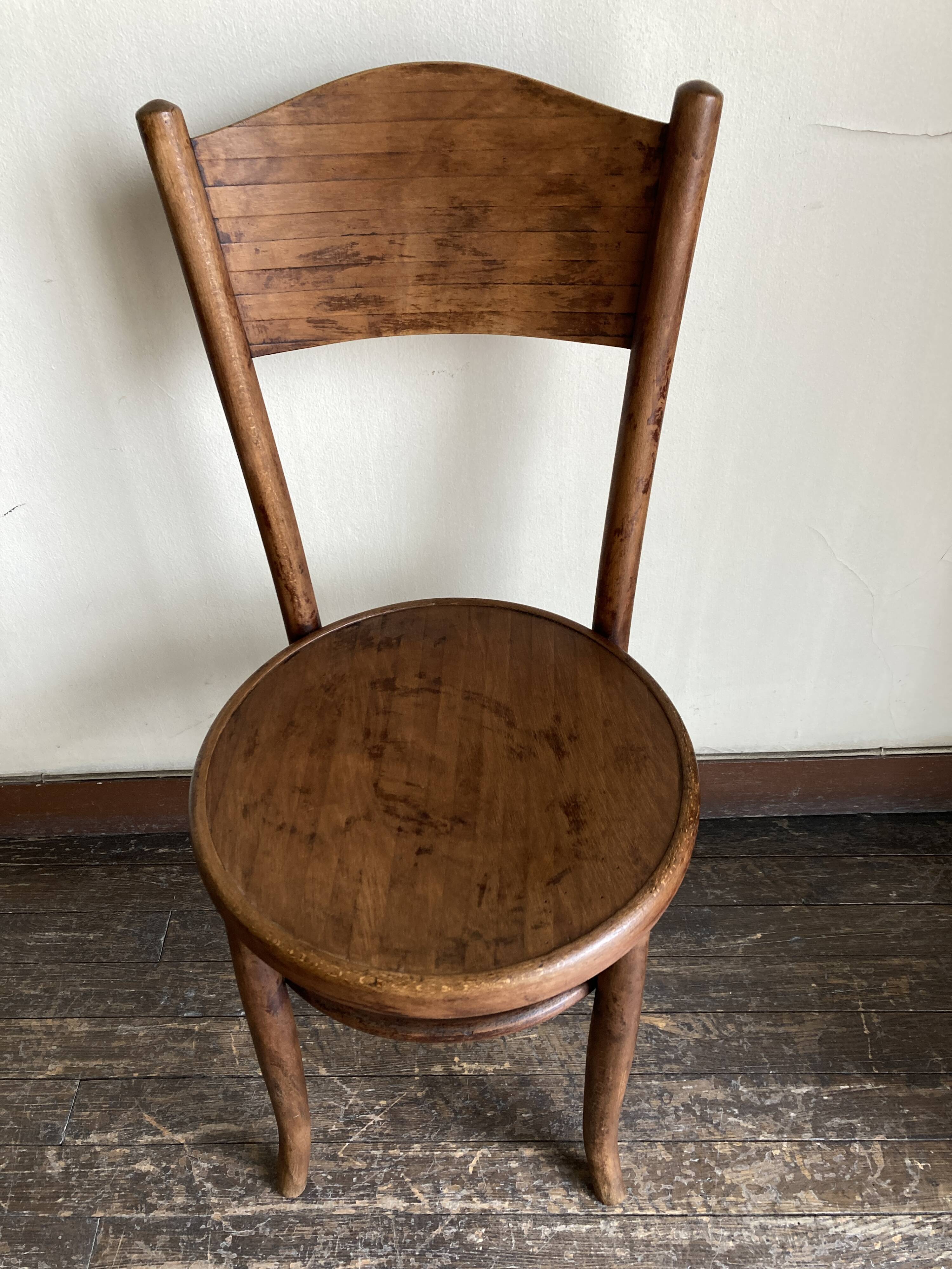 Set of 4 Fischel bistro chairs in bent wood gendarme hat 1920
