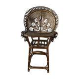 Emmanuelle chair for children