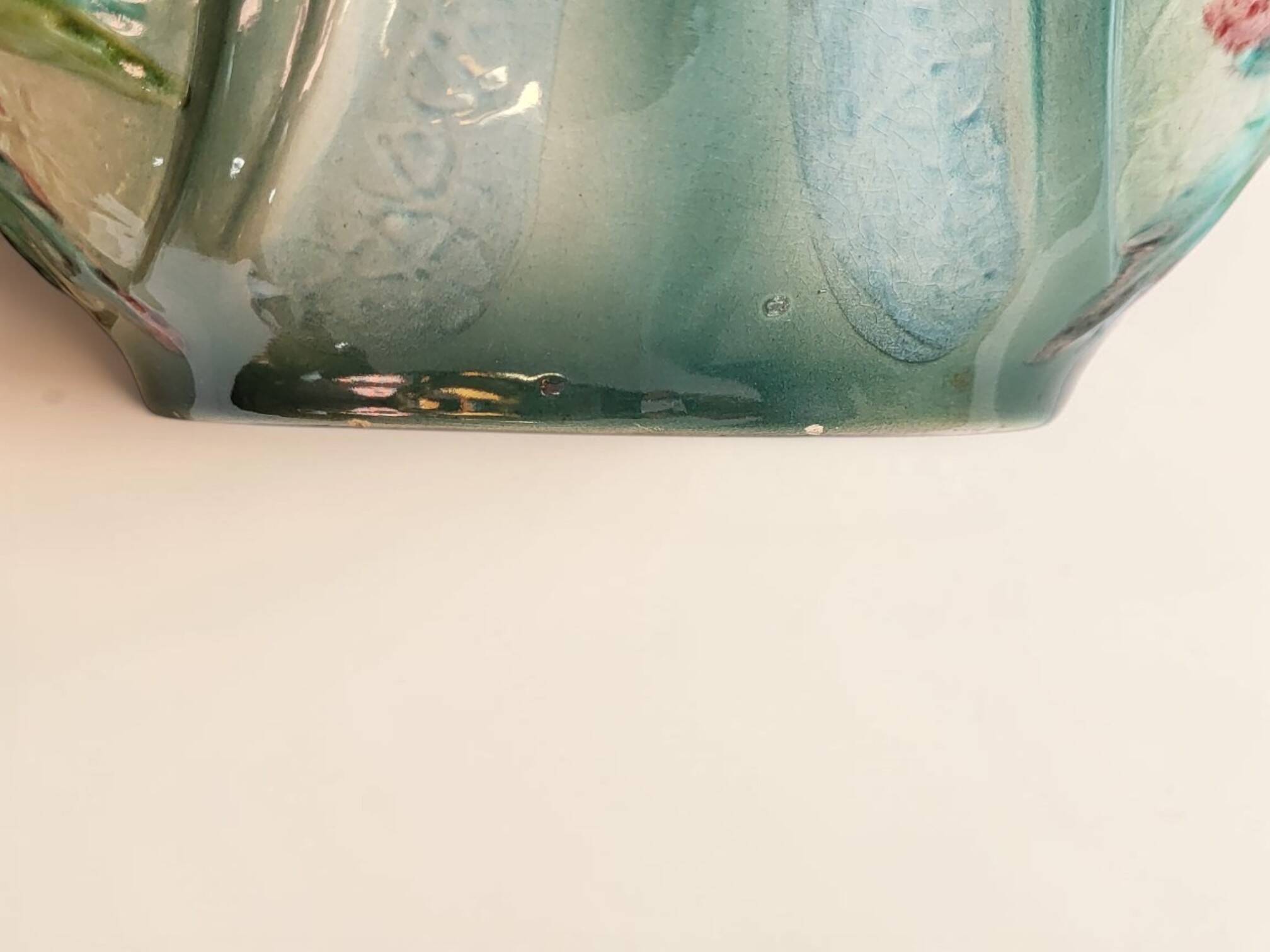 Longchamp earthenware cache pot / Art Nouveau