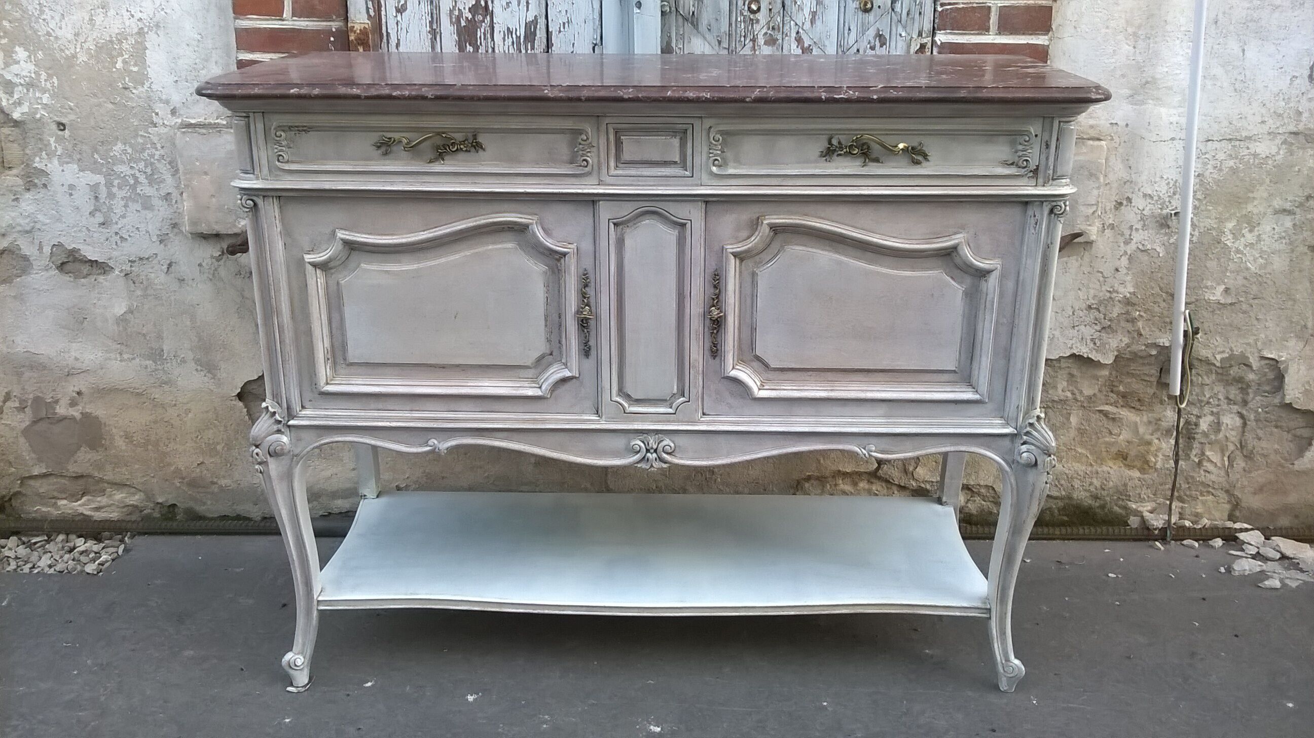 Patinated dresser 1900